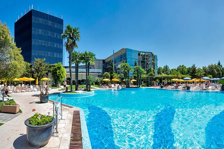 Piscina della struttura del camp